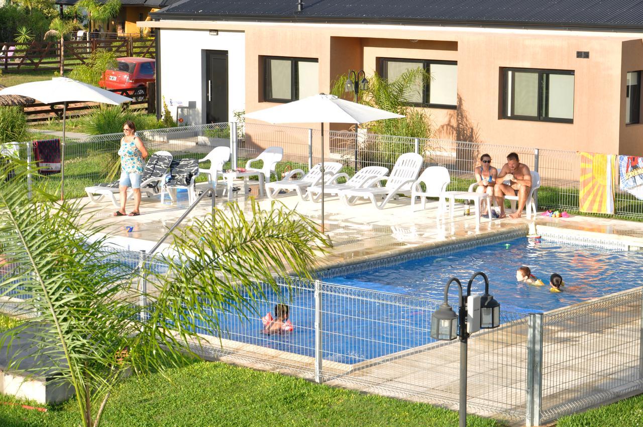 Complejo Reencuentro Colón Exterior foto